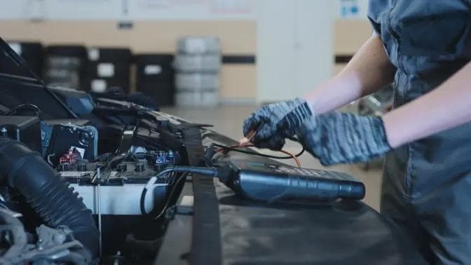 Serwis elektryki i elektroniki samochodowej